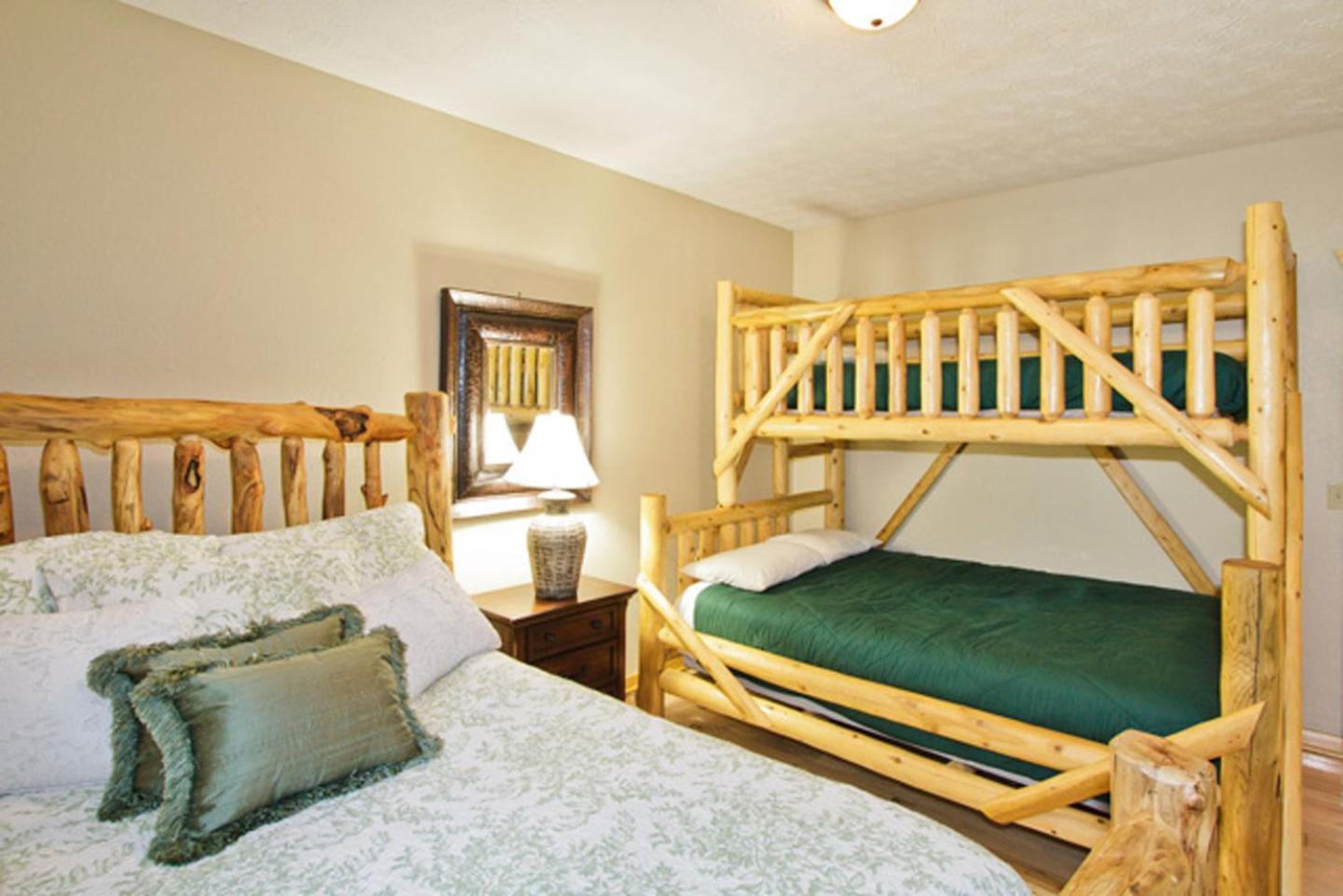 Big Bear Ridge Lodge - Breathtaking Mountain Views And Private Forest Scenes In Amazing Large Log Cabin Гатлинбург Экстерьер фото