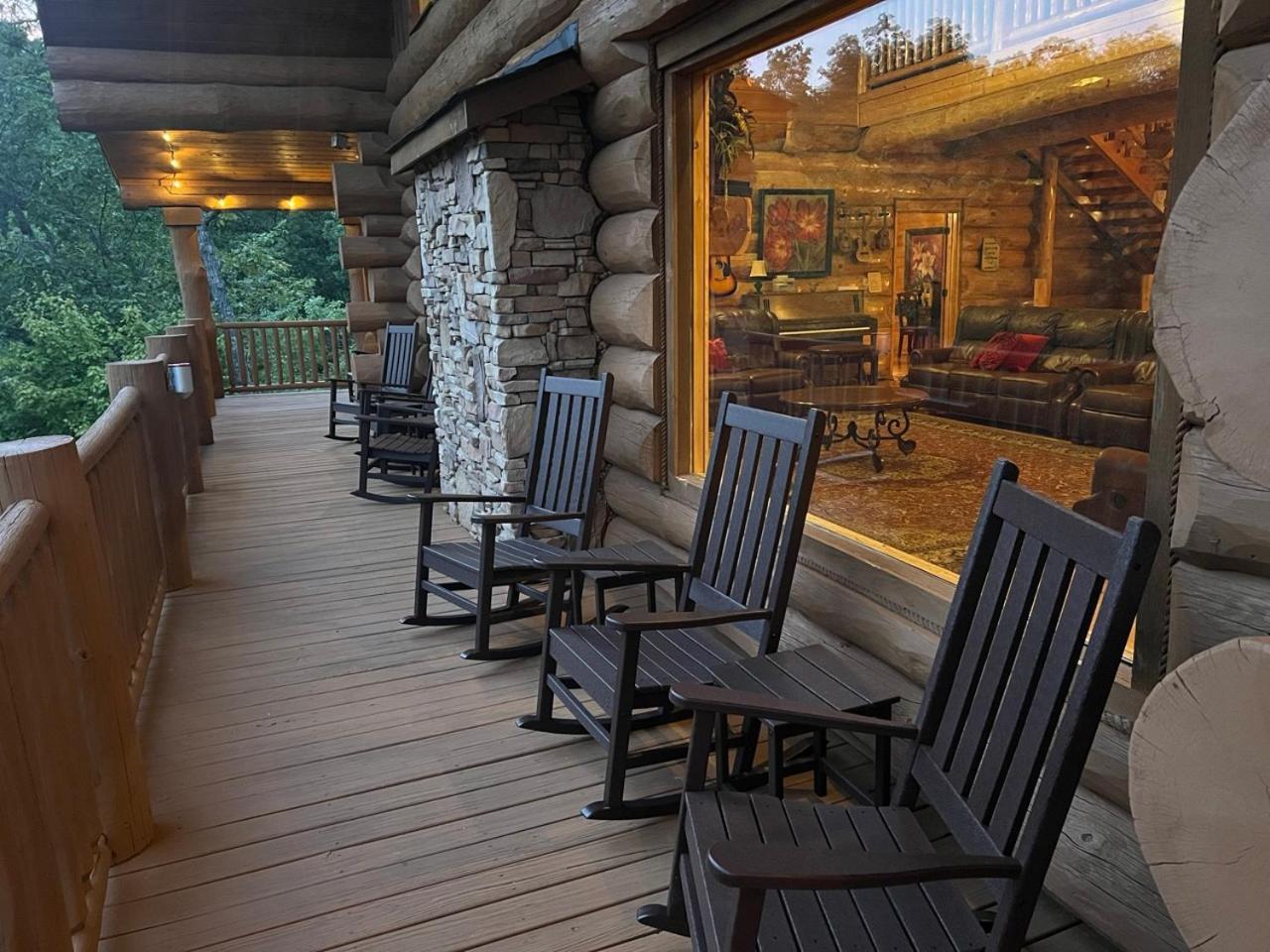 Big Bear Ridge Lodge - Breathtaking Mountain Views And Private Forest Scenes In Amazing Large Log Cabin Гатлинбург Экстерьер фото