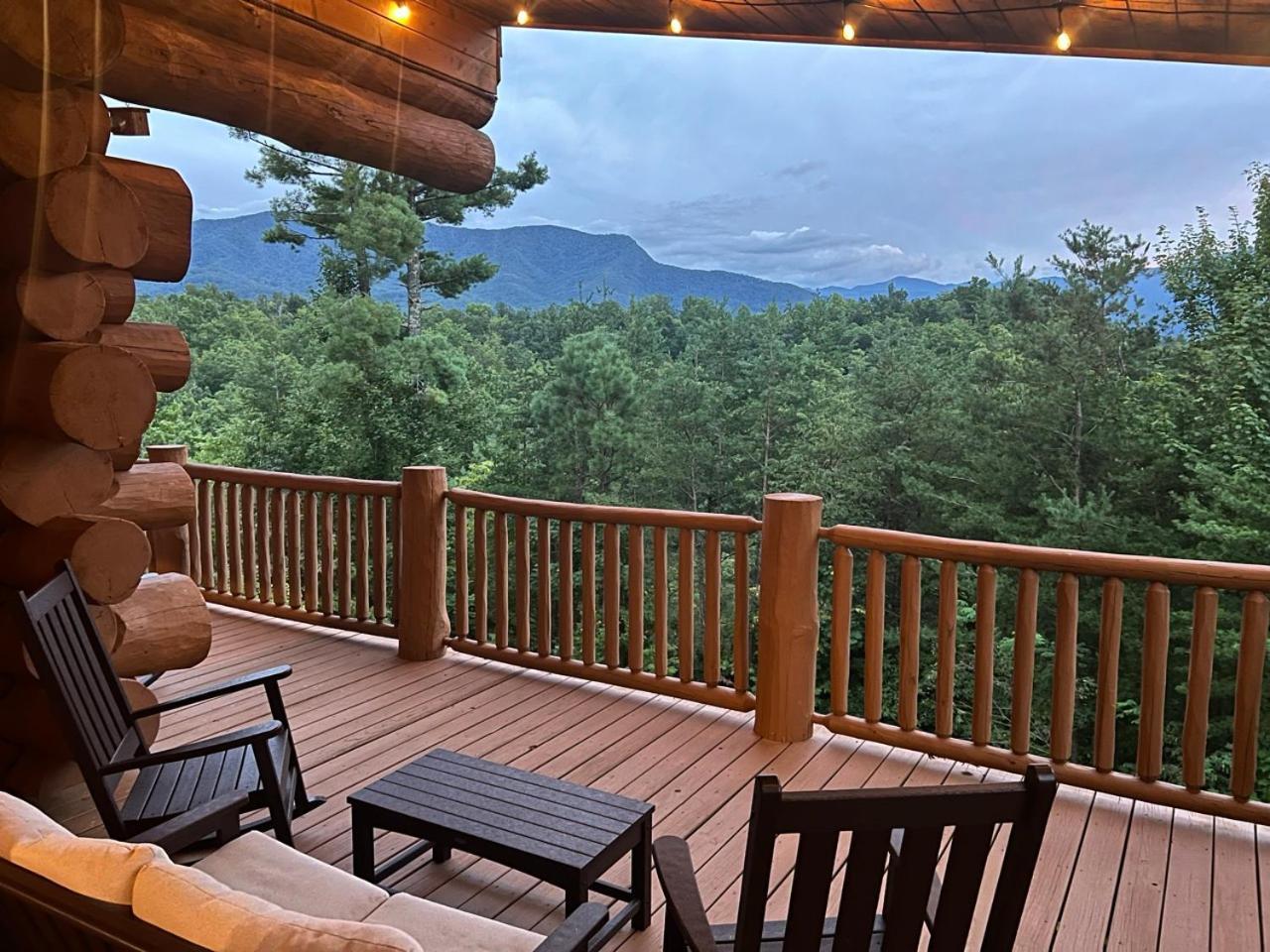 Big Bear Ridge Lodge - Breathtaking Mountain Views And Private Forest Scenes In Amazing Large Log Cabin Гатлинбург Экстерьер фото